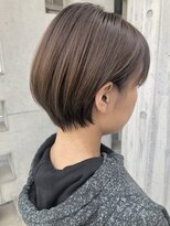 リバレッジ 広尾(Leverage)&nbsp;ハイライト柔らかベージュショートボブ