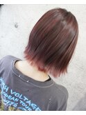 細ハイライトレッド系カラーボブ