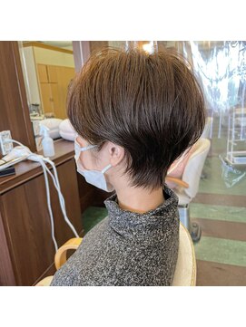 シャンプー ボーイ 宮崎柳丸店(SHAMPOO BOY) 耳かけショート