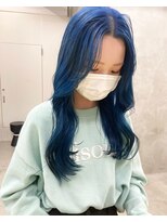 ソーコ 渋谷(SOCO)&nbsp;ハイトーンネイビーブルーブラックケアブリーチダブルカラー