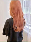 ピンクベージュ
