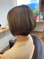ドルチェ(dolce)&nbsp;大人ショートボブ グレージュ 透明感 明石魚住 dolce