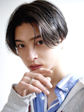 ライラ(Lyla) ハイハンサムショート