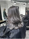 【山影】ハイライト　バレイヤージュ　デザインカラー アッシュ