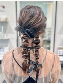 人気の編み下ろしツインスタイル