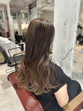 カリファ 田町(KHALIFA) ケアブリーチ/ダブルカラー/ロングヘア/デザインカラー