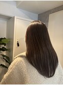 オリーブベージュ