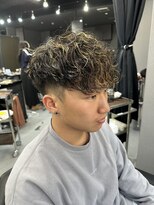 ジェニーバイメノン(JENNIE by Menon) スペインカール　メンズパーマ　スパイラルパーマ