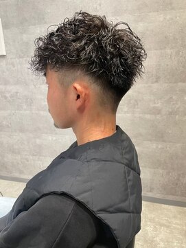 バックス メンズヘアー(BUCKS men's hair) スペインカール/ツイストスパイラル