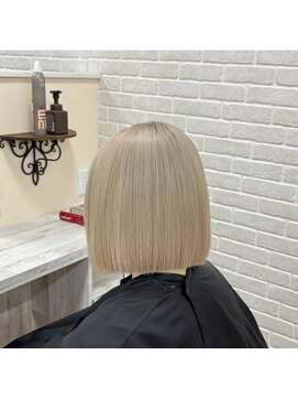 アボックス(abox) ホワイトベージュ/ミルクティー/ホワイト/髪質改善/ケアブリーチ