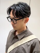 シオン(shion)&nbsp;刈り上げセンターパートフェザーパーマブルーブラック_ba562671