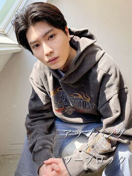 アース 相模大野店(EARTH) ◎黒髪ツーブロック爽やかアップバング20代30代