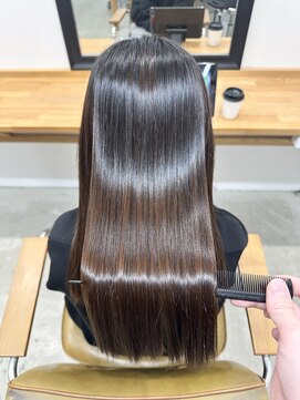 髪質改善ストレート