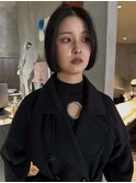 大人ボブ前下がりボブブルーブラック前髪なしボブ20代30代
