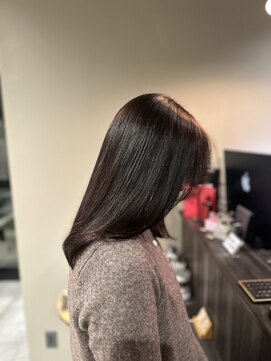 メゾン アヴァロ(Maison Avallo) 大人ツヤブラウンミディアムレイヤー