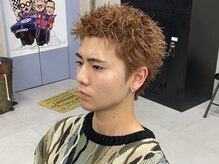 メンズサロン「BUZZ FLOW」の人気スタイル紹介　(メンズカット/メンズパーマ/メンズカラー)