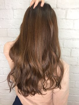 クレア(CLAIRE by GRAPEVINE) うる艶／ロングヘアー／ミックス巻き