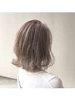 レブ 四条烏丸(Reb,)&nbsp;ミルクティーベージュ