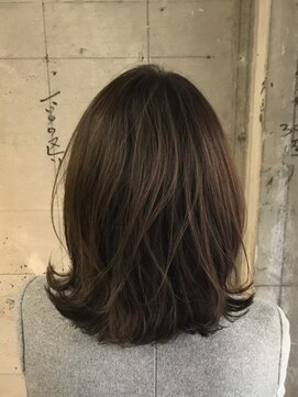 オッソ(OSSO) ショートボブ_マニッシュショートネイビーカラー