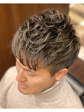 ヒロギンザバーバーショップ 神楽坂店(HIRO GINZA BARBER SHOP) グランメゾンパーマ