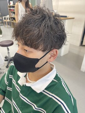 マール 矢場町(MARL) 前下がりショートマッシュ