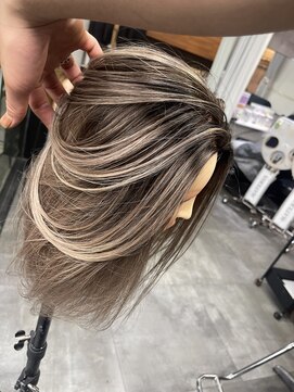 ラフ(LAFF) #バレイヤージュ#グレージュカラー#ボブウルフ#ココアベージュ