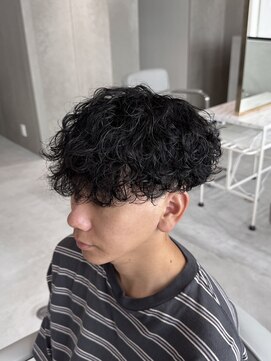 ホワイト(WHITE) 波巻きパーマ/波巻きスパイラル/メンズショート