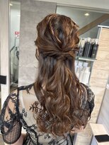 ハイル(KHAIR)&nbsp;結婚式アレンジ◎ハーフアップ♪《 yuu 》