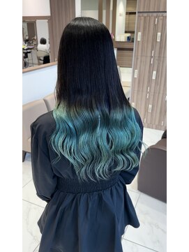ロエ 元町店(Loe) グラデーションカラー×インナー!