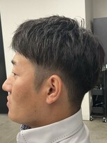 フイ 新宿3丁目(Hui)&nbsp;フェザーパーマ/グレーブルーカラー/刈り上げショートパンク