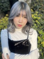 モア 下通店(MORE)&nbsp;くびれミディ／シルバーグレー／ブリーチ