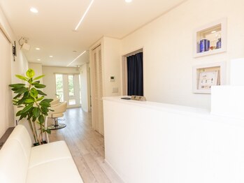 美容室 リバランドの写真/少人数サロンだからこその落ち着きのある空間。ゆったりとした時間の中で贅沢なサロンtimeを…。