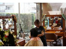 グリース(GREASE)の雰囲気（コミュニケーションを大事に皆様に喜んで頂ける楽しい空間を提供）