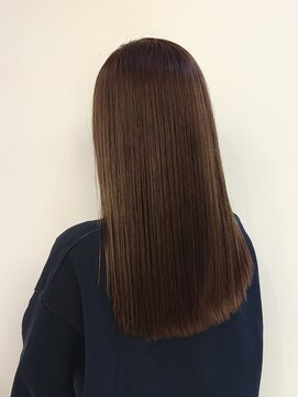 シーバイトリコ 市川(SEA by tricot) ブラウンカラー