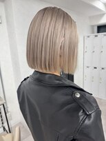 ツキ 横浜店(tuki)&nbsp;切りっぱなしボブ　【ミルクティーベージュ】