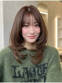 美髪レイヤーカット/顔まわりレイヤー/くびれミディアムレイヤー