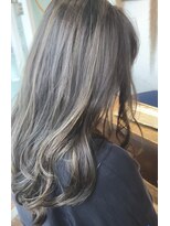 ワースホワイル(WORTH WHILE)&nbsp;暗めカラーフェイスフレーミンググランマッシュアッシュカラー