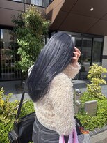 アイリー 名古屋(A/LEE) ブルーブラック/ブリーチカラー