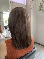 ヘアーフォーカス&nbsp;憧れのツヤ髪へ！美シルエット縮毛矯正ミディアム