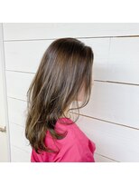 ピース トウキョウ(PEACE TOKYO)&nbsp;大人の色気で綺麗なワンカールスタイル