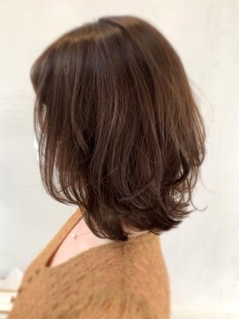 ヘアサロン ハダル(hair salon HADAR) 外ハネレイヤーボブ×透明感カーキベージュ　ツヤ感イルミナ☆