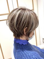 アルクバイネオリーブ 荻窪店(arc by neolive) 大人くびれショート×白髪ぼかしハイライト