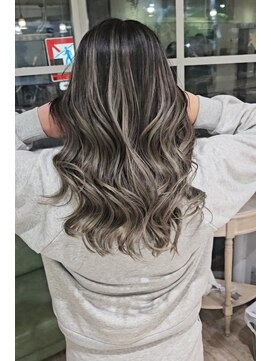 ミル(mill) グレージュハイライト♪