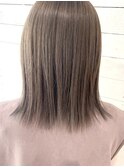 ミルクティーベージュ/ダブルカラー/切りっぱなしボブ