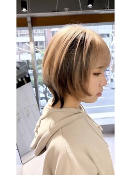 ファイブバイジエクト 堀江(FIVE by The Ect) ミルクティー×ブラック　デザインウルフ