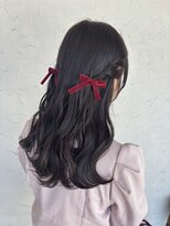 チャルム (Charom) リボンにぴったり♪ねじねじハーフツインヘア