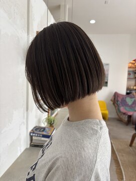 ニュイ(NUIT) ぱつっとbob