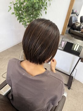 ラヴィリス バイ レム(Raviliss by rem) ショートボブ