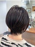 暗めカラーでも映える！ショートボブ！