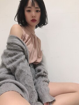 ノビタ(novita) 【novita】しょす担当★ブラックスワン